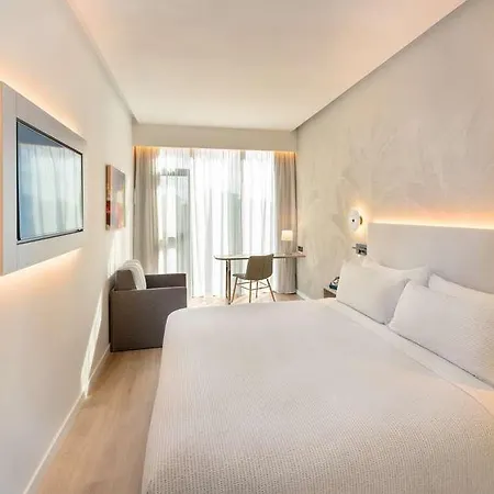 Innside Tenerife Cruz Отель *
