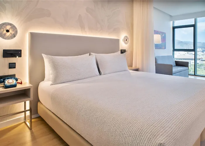 Hotel Innside Tenerife Cruz 4*