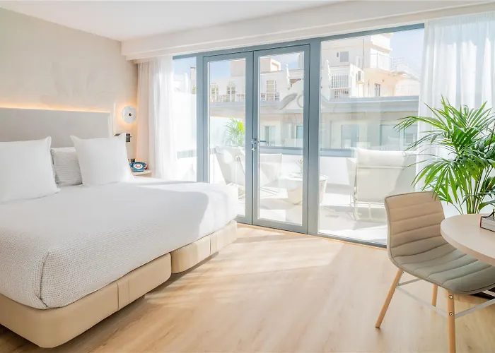 Innside Tenerife Cruz 4*