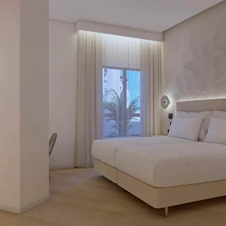 Innside Tenerife Cruz מלון *