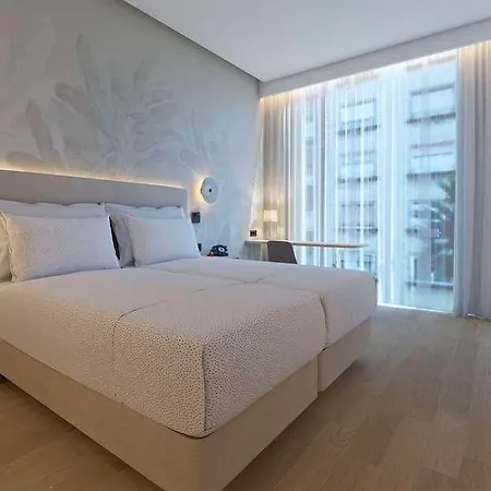 Innside By Melia Tenerife Cruz Hotel 4*